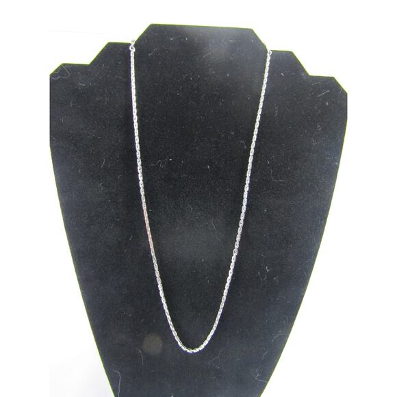 Sarah Coventry Silver Tone Chain Link Necklace 21" Boho Whimsical Grunge Y2K - Picture 1 of 7